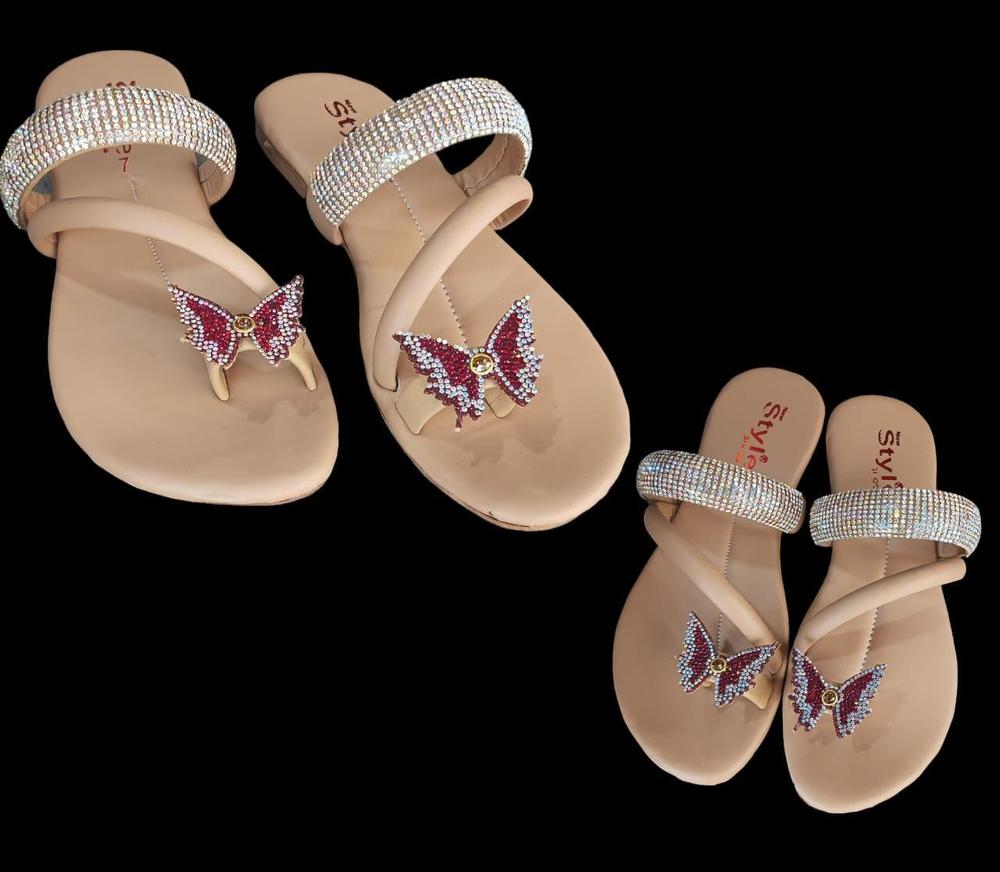 Women's PU Leather Fancy Chappal