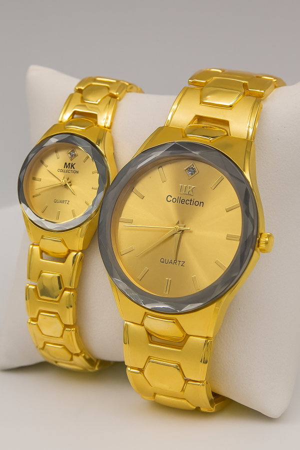 Stylish Women's Quartz Bracelet Watch - Water Resistant - 1 Pc
